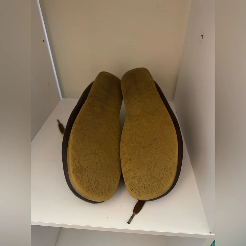 Clark’s Wallabees men’s size 9 brown tan